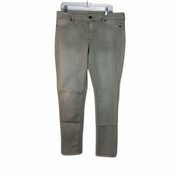 Maurices Denim - Maurices Beige Skinny Size 16-18